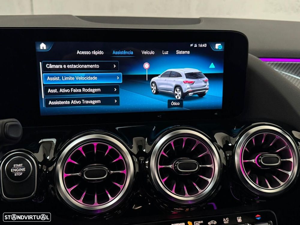 Mercedes-Benz GLA 250 e AMG Line - 24