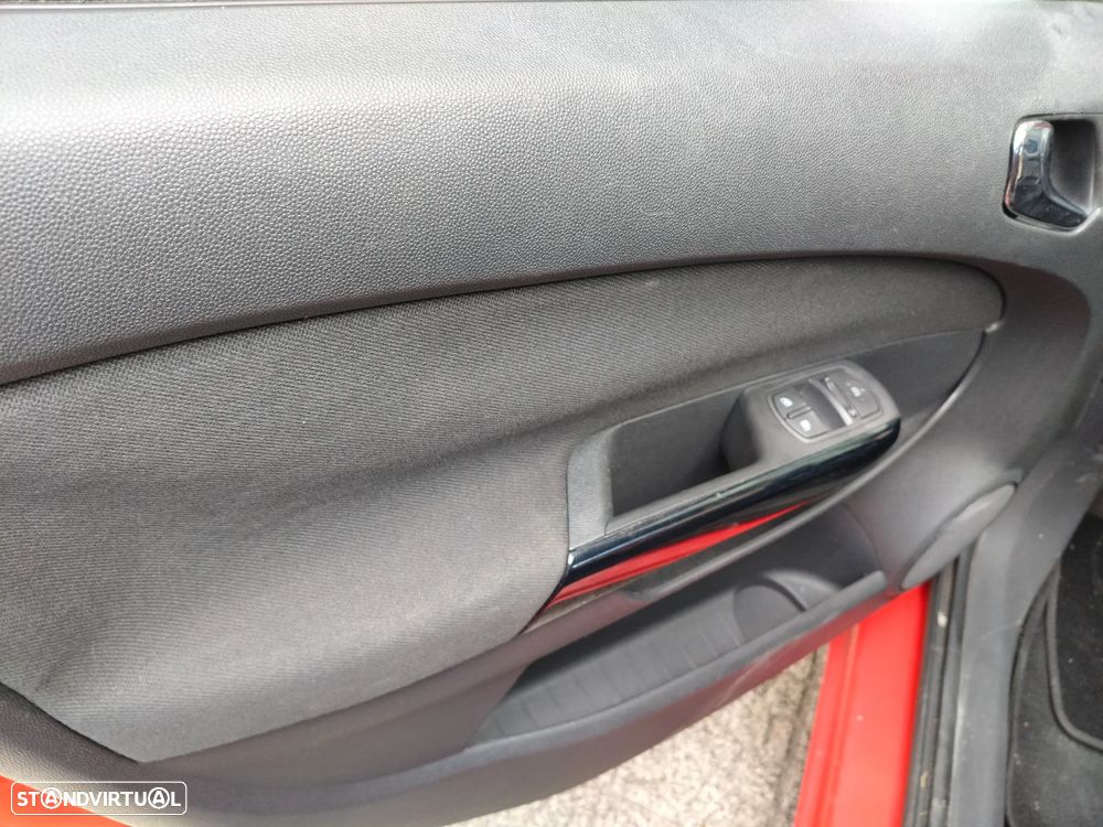 Opel Corsa 1.3 CDTi Enjoy EcoFLEX - 15