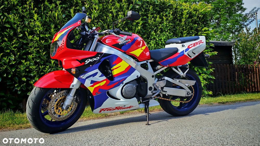 Honda CBR - 15