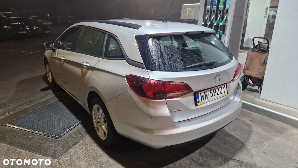 Opel Astra 1.2 T Edition S&S - 12