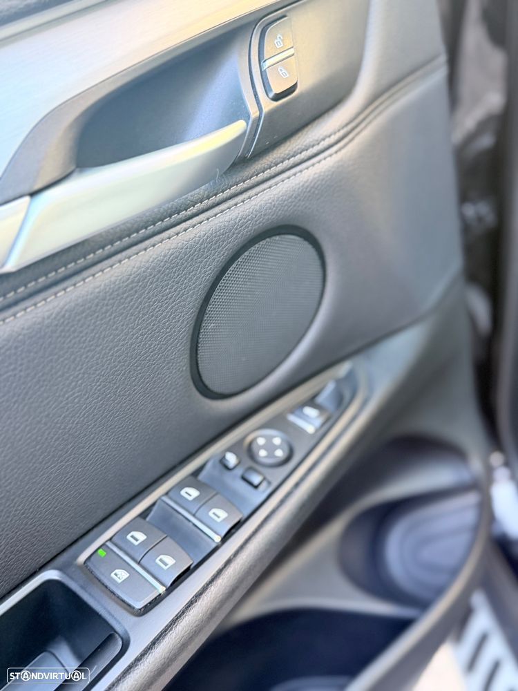 BMW X5 25 d sDrive Comfort 7L - 14