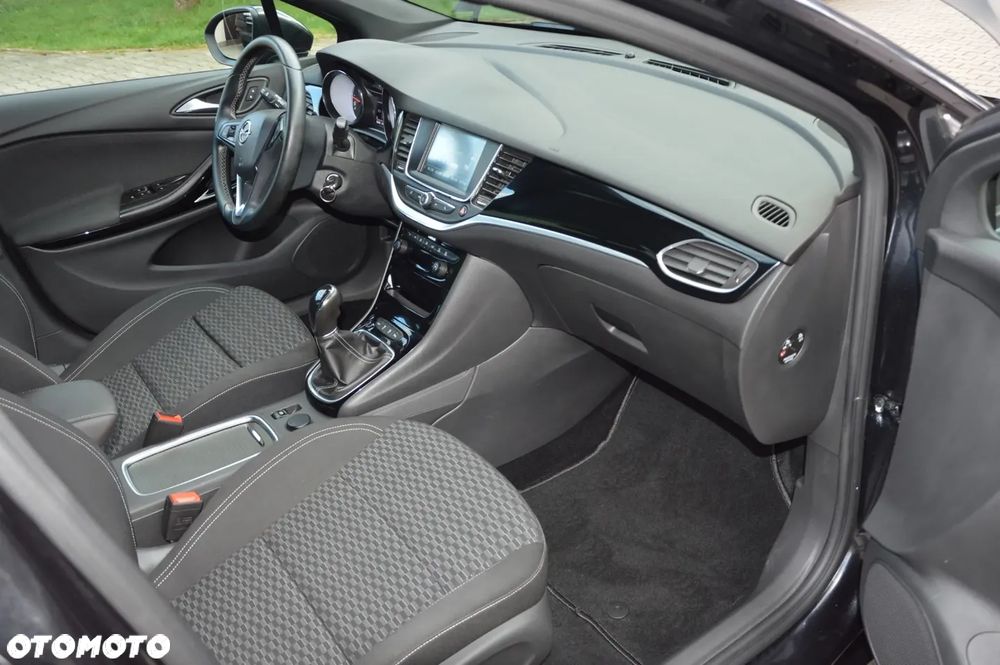 Opel Astra - 9