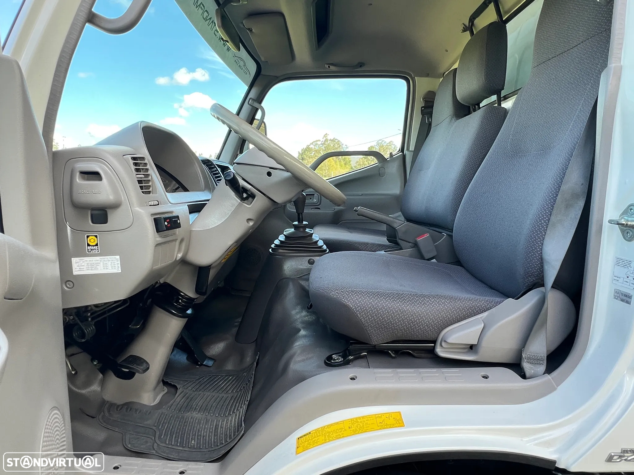 Toyota DYNA M 35.33 3.0 D4D 140 CV PLATAFORMA - 14