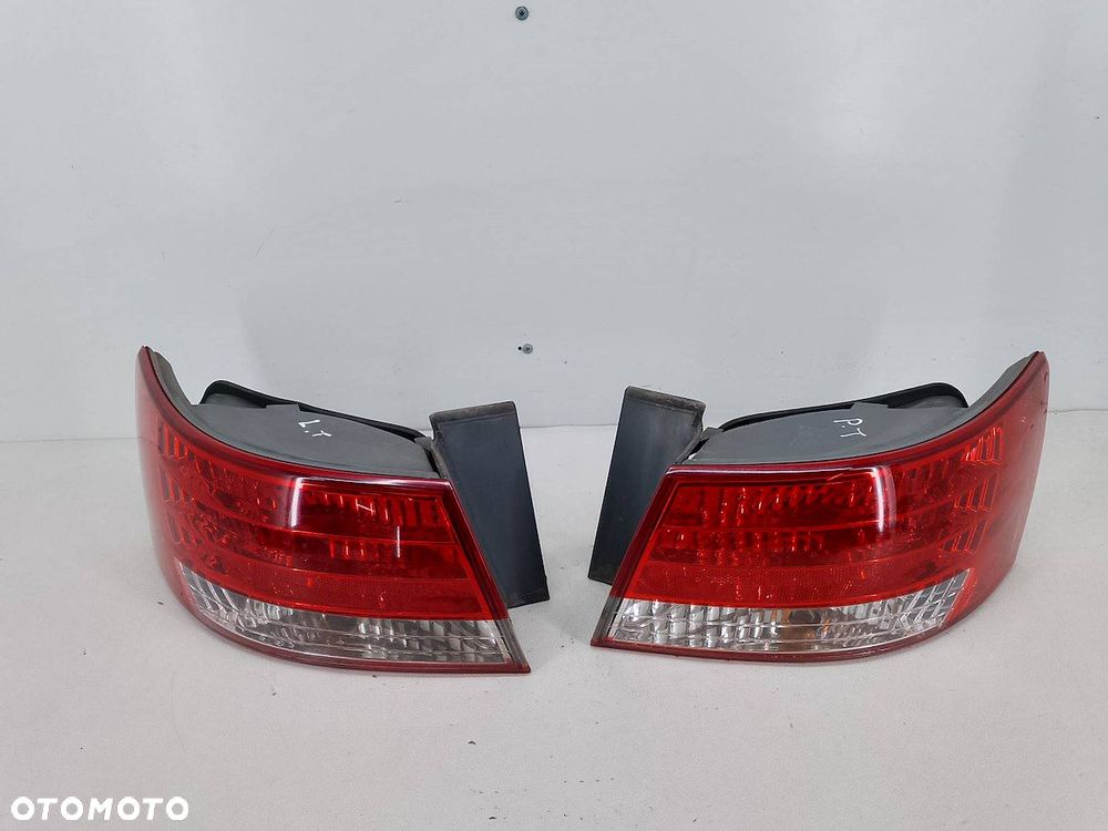LAMPY TYŁ KOMPLET HYUNDAI SONATA IV 92402-0A0  92401-0A0 SEDAN - 1
