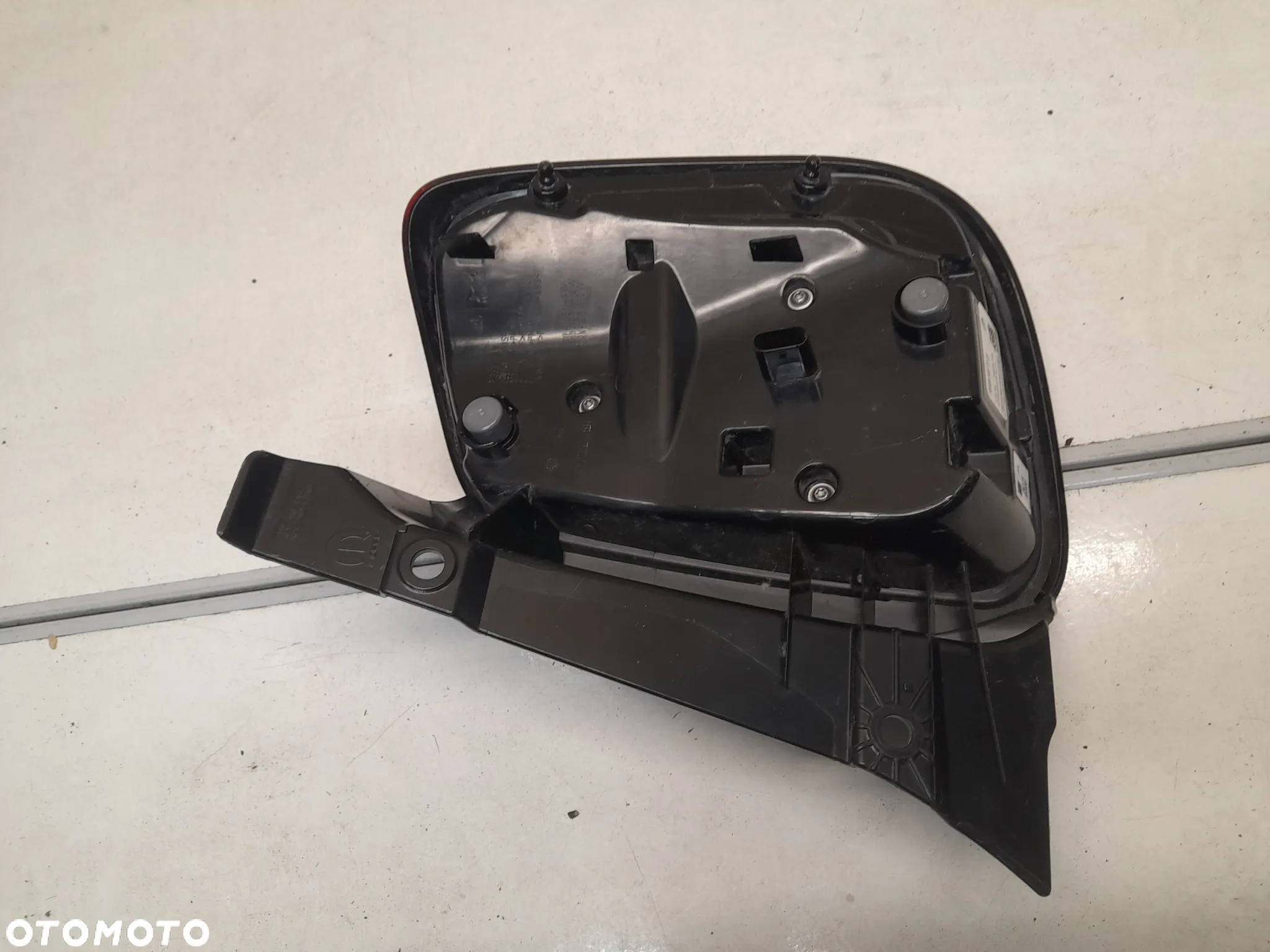 LAMPA TYŁ TYLNA LEWA FIAT 500E 500 E II 20270109 - 9