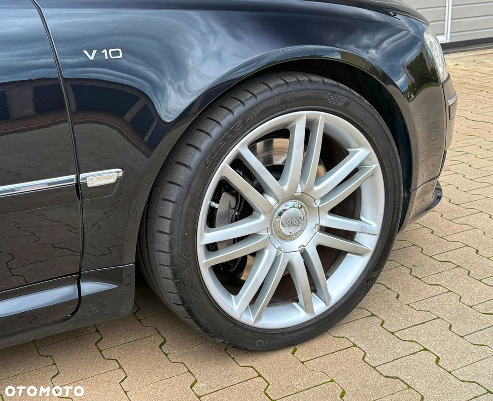 Audi S8 5.2 FSI Quattro - 39