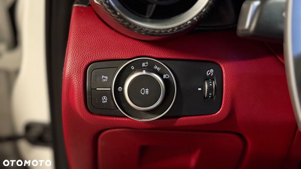 Alfa Romeo Giulia 2.0 Turbo TI Q4 - 16
