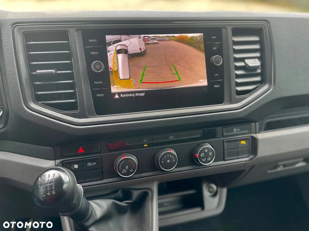 Volkswagen Crafter - 11