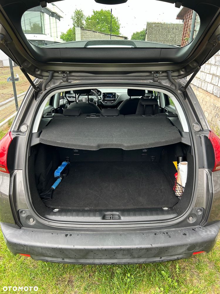 Peugeot 2008 1.2 Pure Tech Style - 2