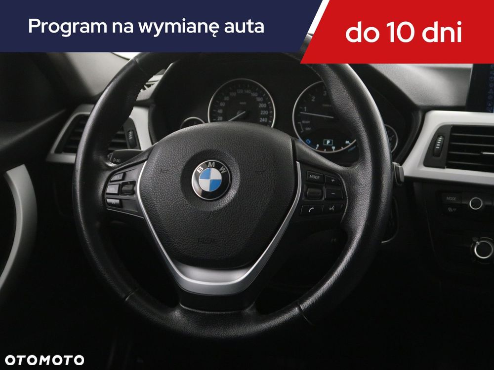 BMW Seria 3 - 18