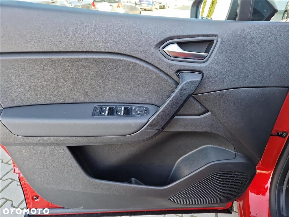 Renault Captur - 10