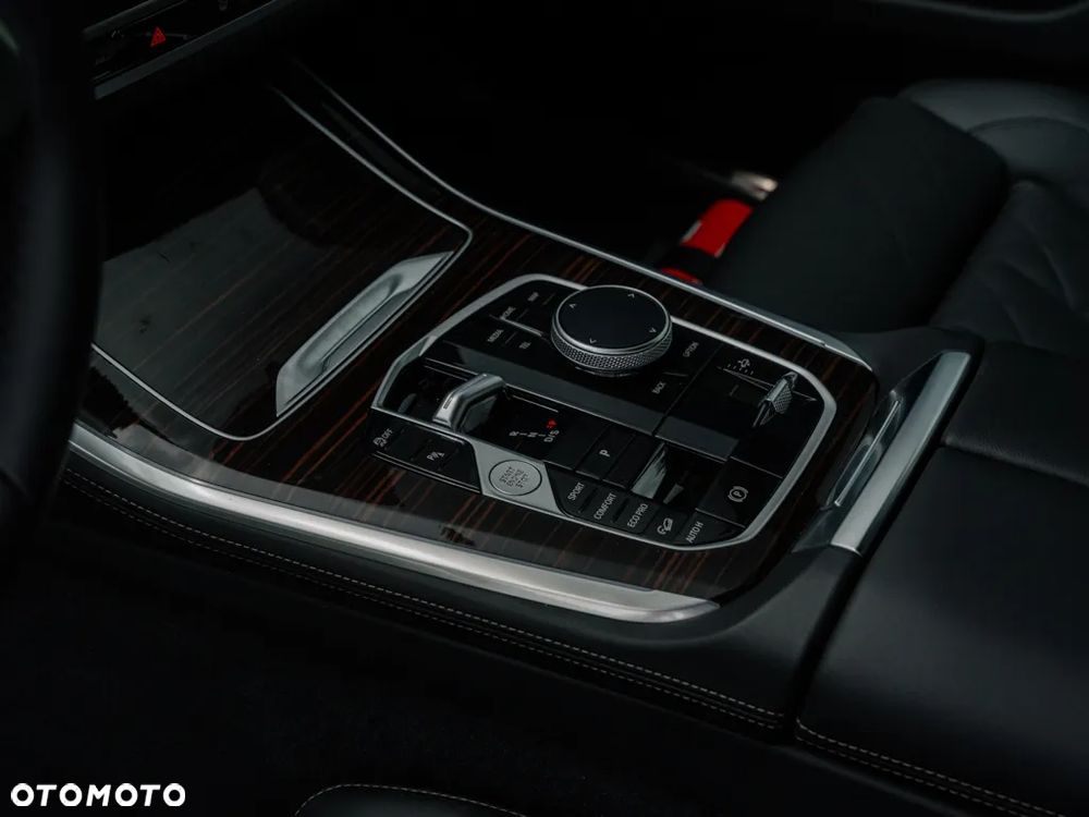 BMW X5 xDrive30d - 13