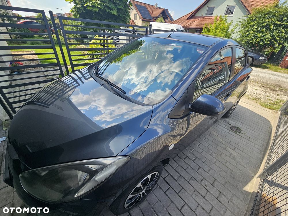 Mazda 2 - 5