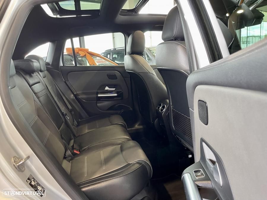 Mercedes-Benz GLA 250 e AMG Line - 41