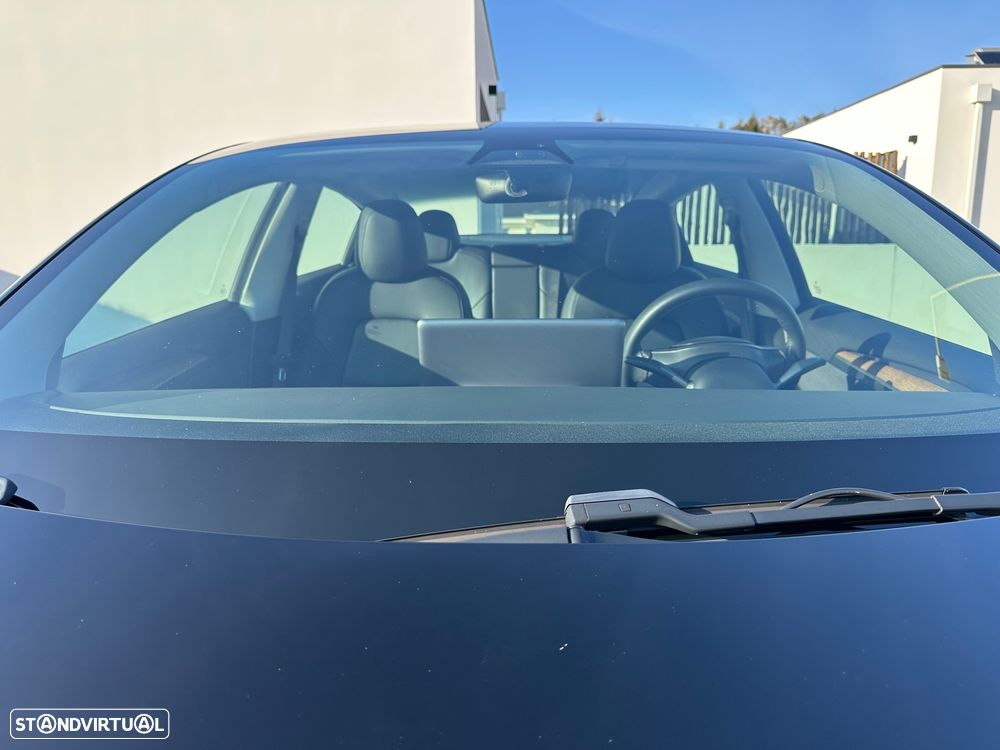 Tesla Model 3 Performance Dual Motor AWD - 29