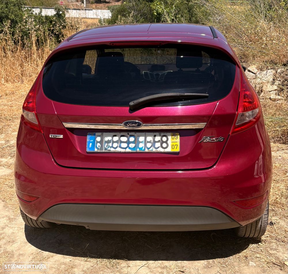 Ford Fiesta 1.6 TDCI Titanium - 4