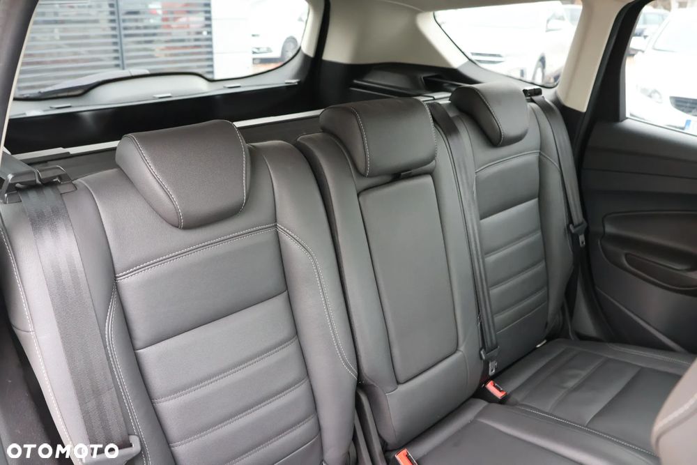 Ford Kuga 2.0 TDCi 4x4 Business Edition - 19