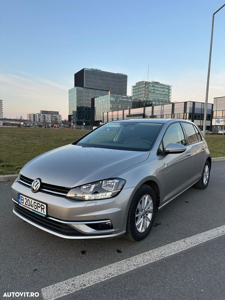 Volkswagen Golf 1.6 TDI Comfortline - 1
