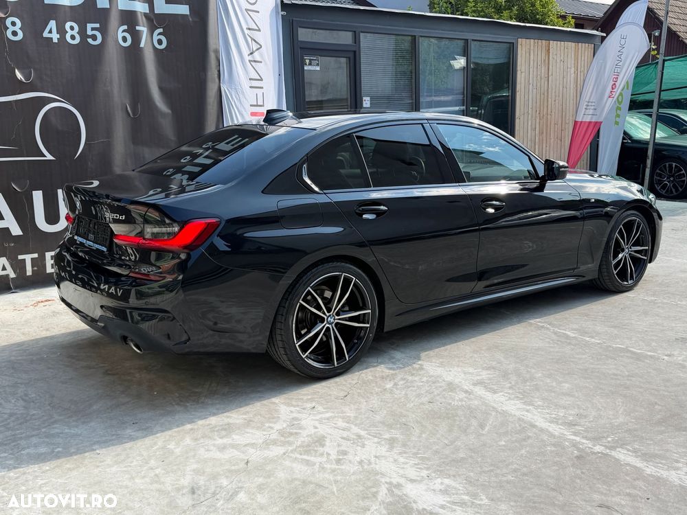 BMW Seria 3 320d xDrive Aut. M Sport - 35