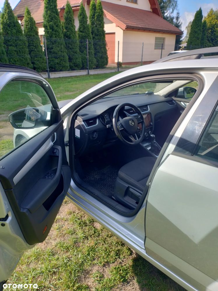 Skoda Octavia 2.0 TDI Ambition - 7
