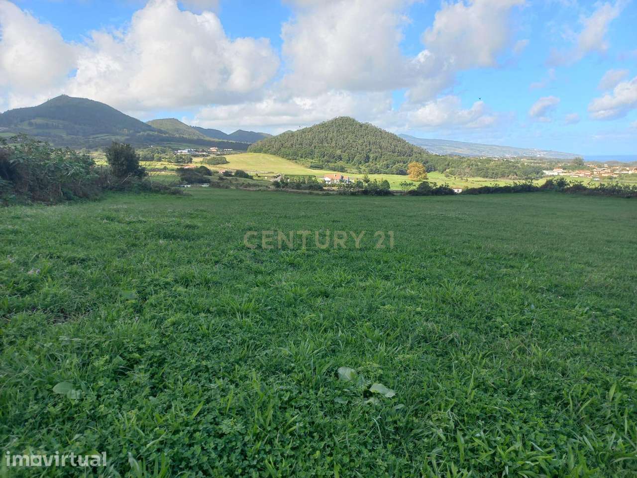 Terreno nas Giestas Rabo de Peixe 15.520 m2 - Grande imagem: 3/7