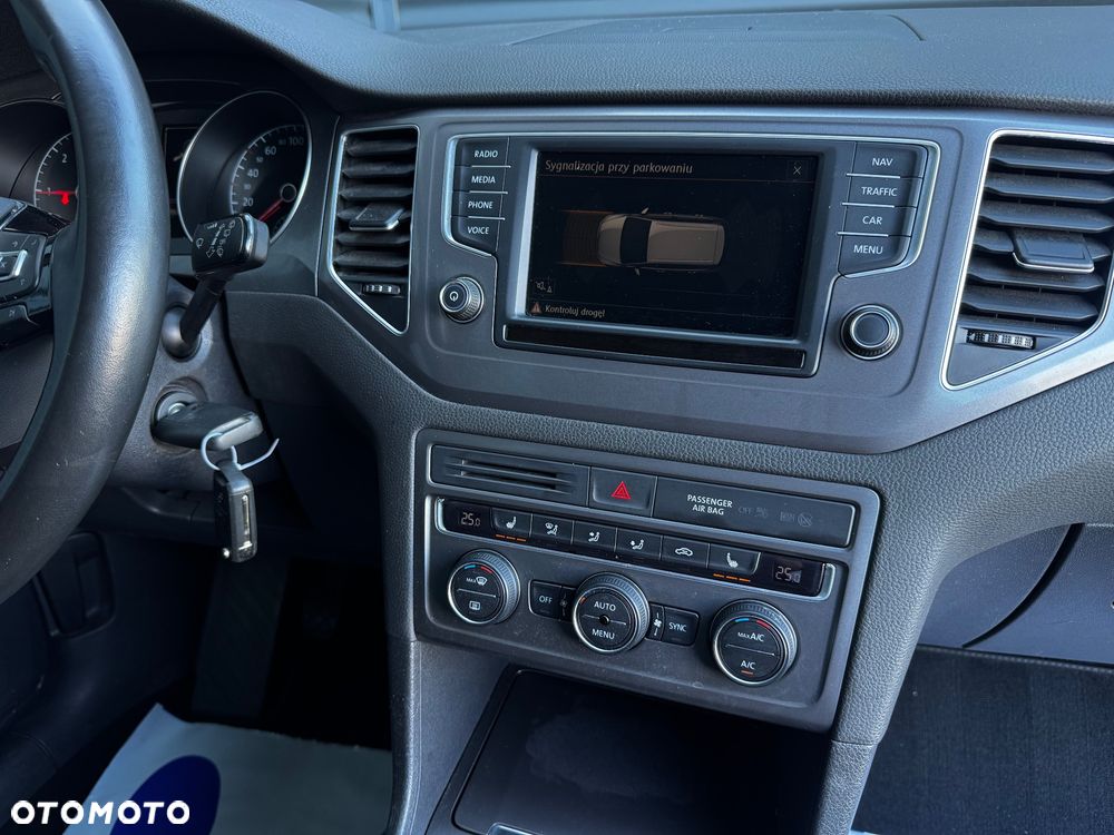 Volkswagen Golf Sportsvan - 17