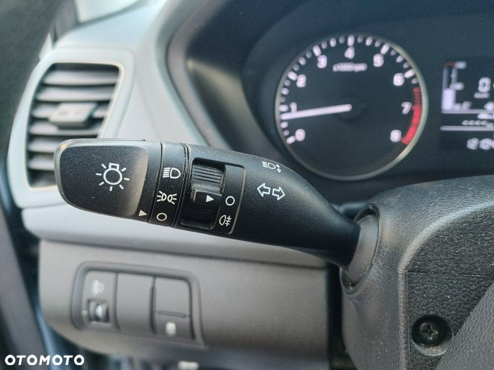 Hyundai i20 - 19