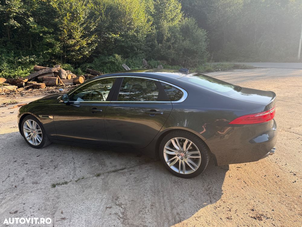 Jaguar XF 20d Aut. Prestige - 7
