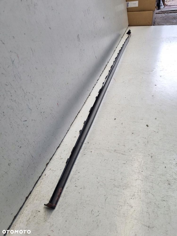 VW Golf 8 VIII 5H0 R R-LINE Próg nakładka listwa progowa PRAWA - 3