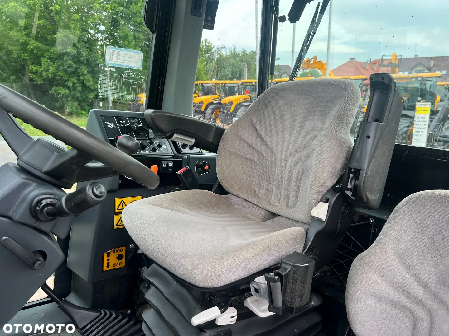 JCB Fastrac 2155 - 11