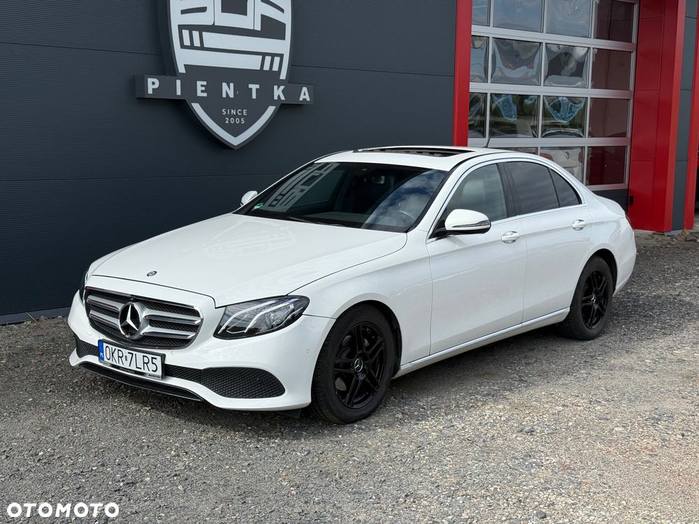Mercedes-Benz Klasa E - 19