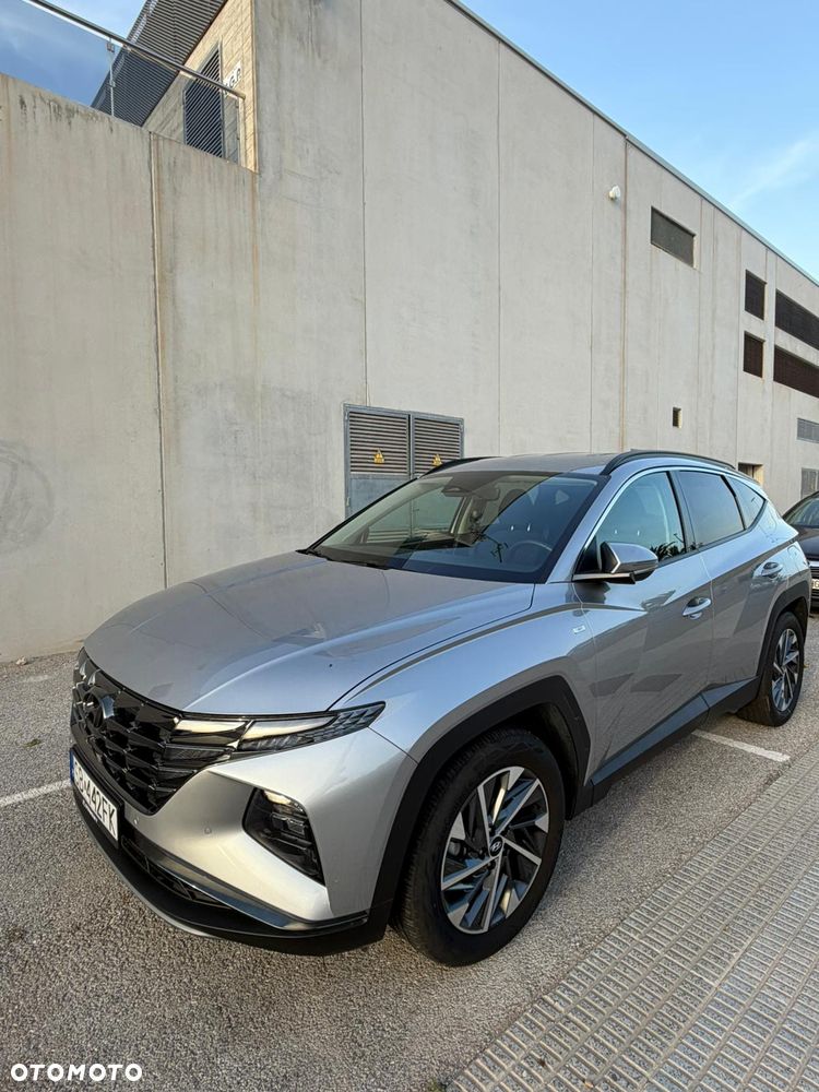 Hyundai Tucson - 8