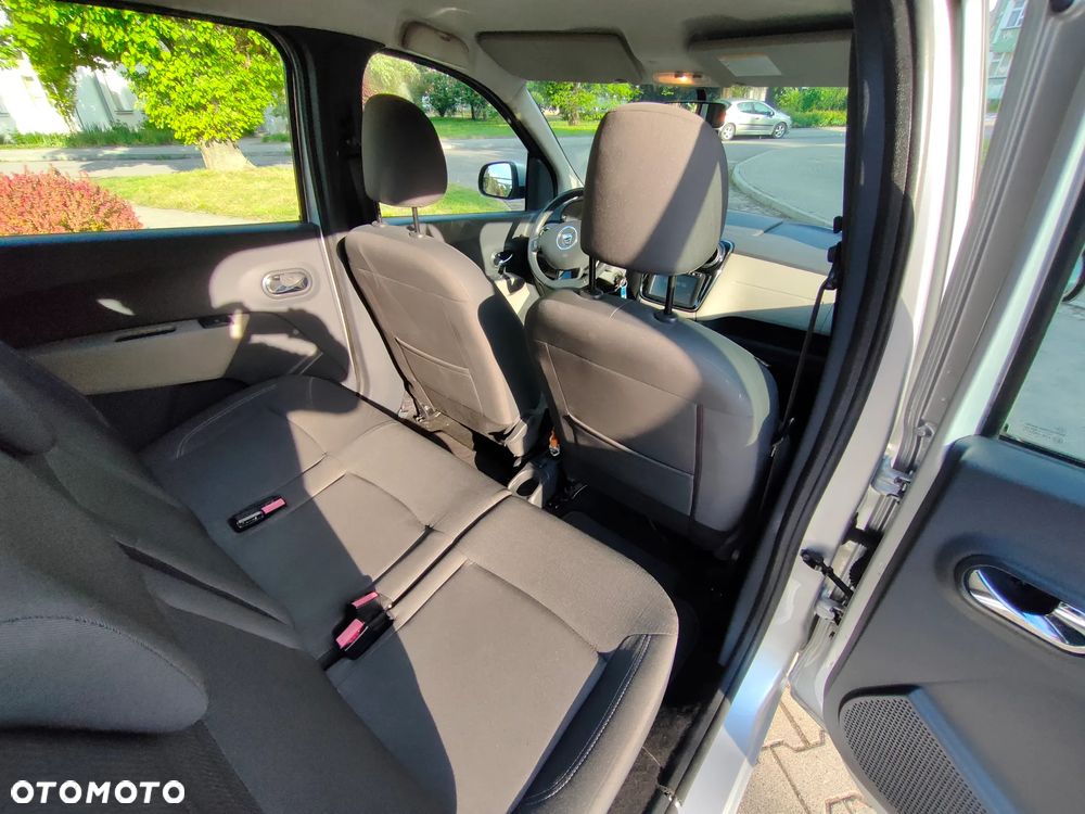 Dacia Lodgy dCi 110 Prestige - 20