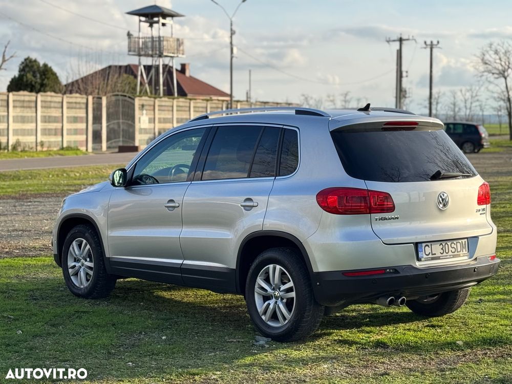 Volkswagen Tiguan 2.0 TDI DPF 4Motion Sport & Style - 3