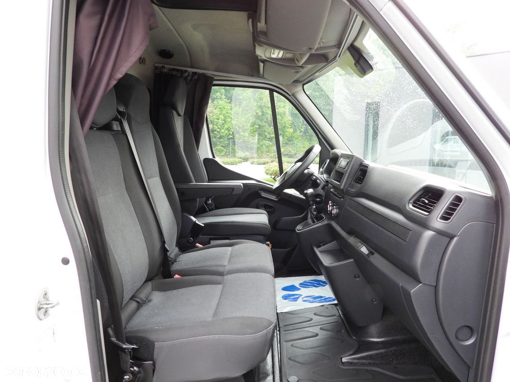 Renault MASTER  PLANDEKA 10 PALET WEBASTO TEMPOMAT LEDY PNEUMATYKA KLIMATYZACJA  165KM - 36