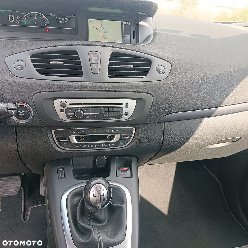 Renault Scenic dCi 110 LIMITED - 25
