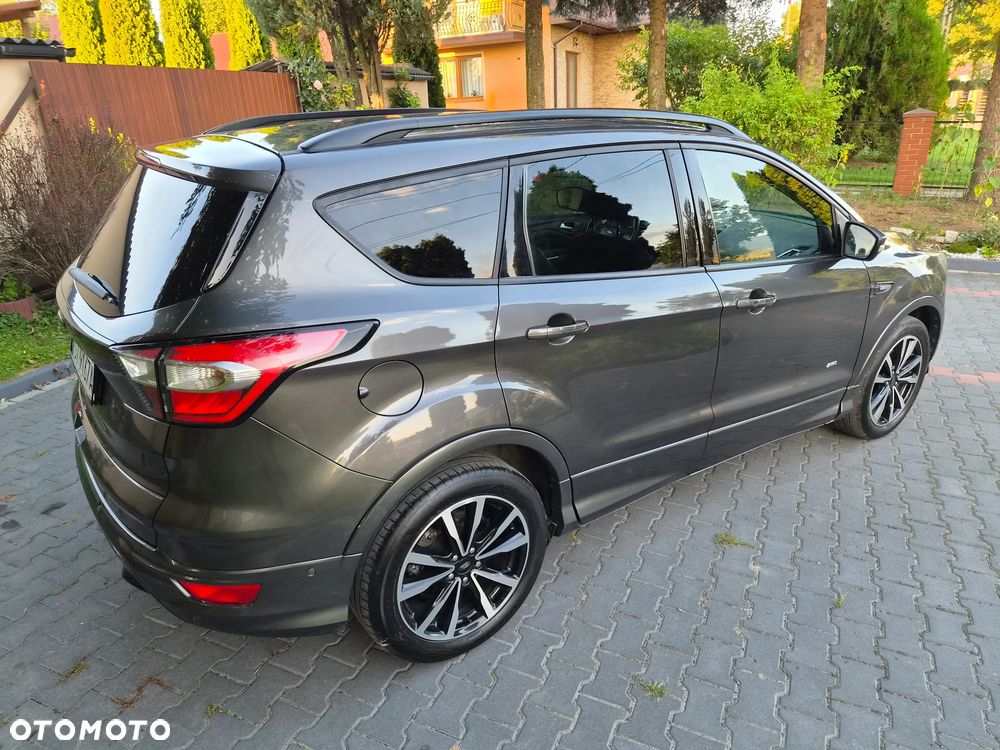 Ford Kuga 2.0 TDCi 4x4 ST-Line - 18