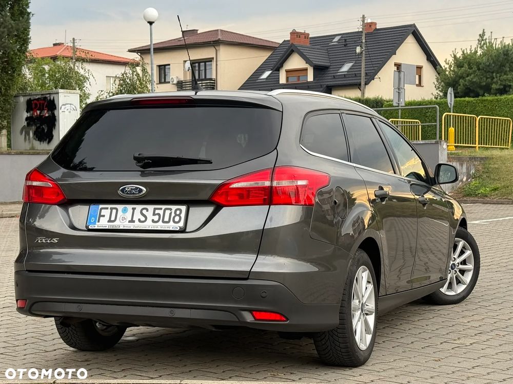 Ford Focus 1.5 EcoBlue Start-Stopp-System TITANIUM - 13