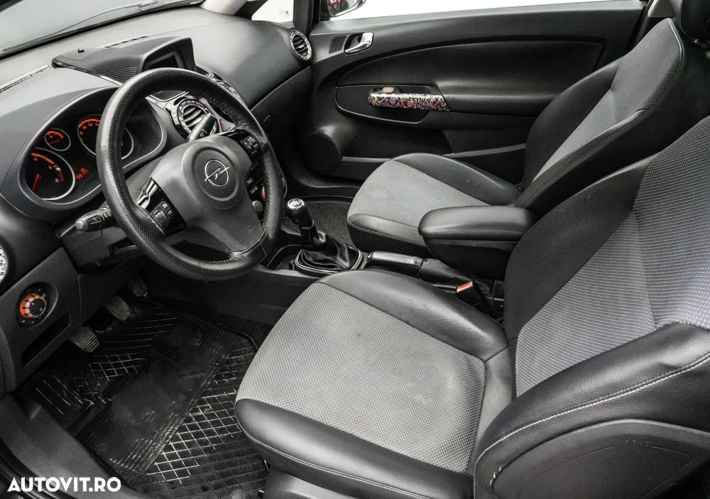 Opel Corsa 1.7 CDTI Enjoy - 11