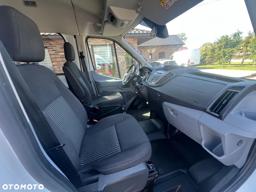 Ford Transit - 10