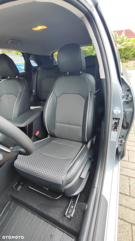 Kia Ceed 1.5 T-GDI Tribute DCT - 23