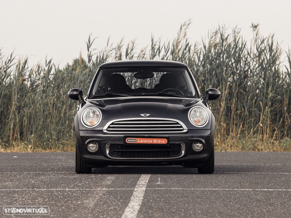 MINI 3 Portas One D - 7