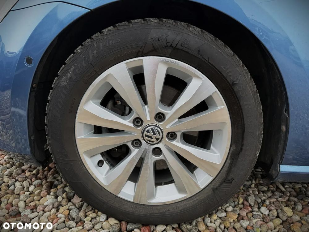 Volkswagen Golf 1.6 TDI BlueMotion Technology Cup - 38