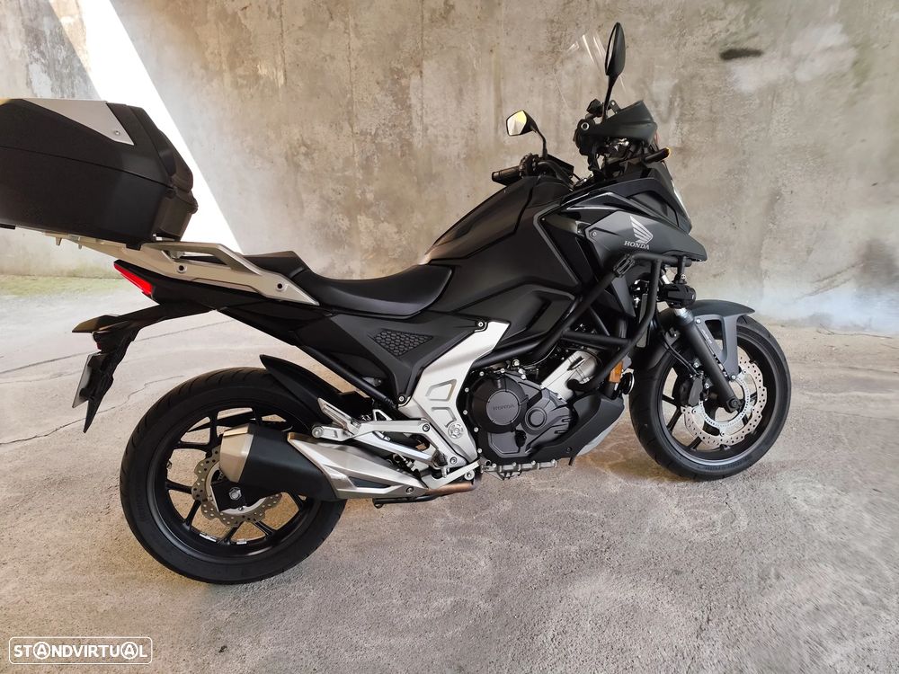 Honda NC750X - 1