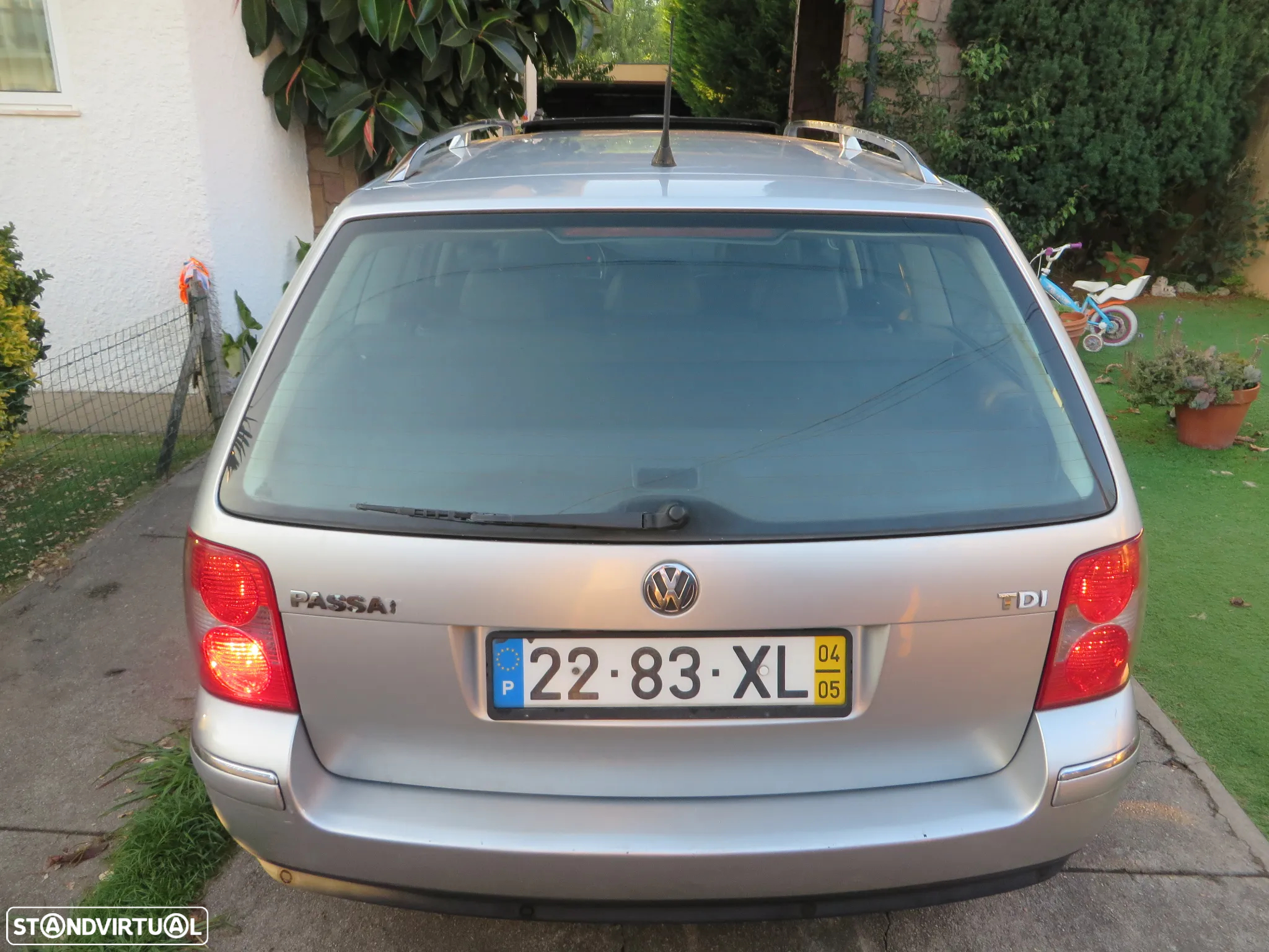 VW Passat Variant 1.9 TDi Highline - 9