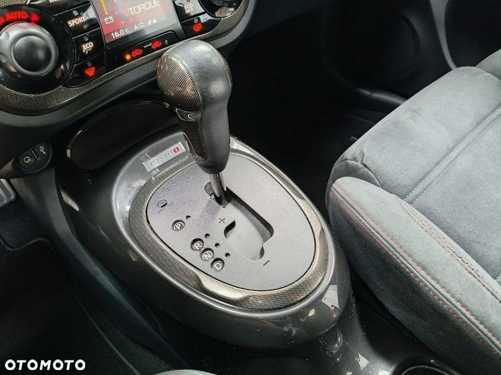 Nissan Juke 1.6 DIG-T Nismo RS 4WD Xtronic EU6 - 29