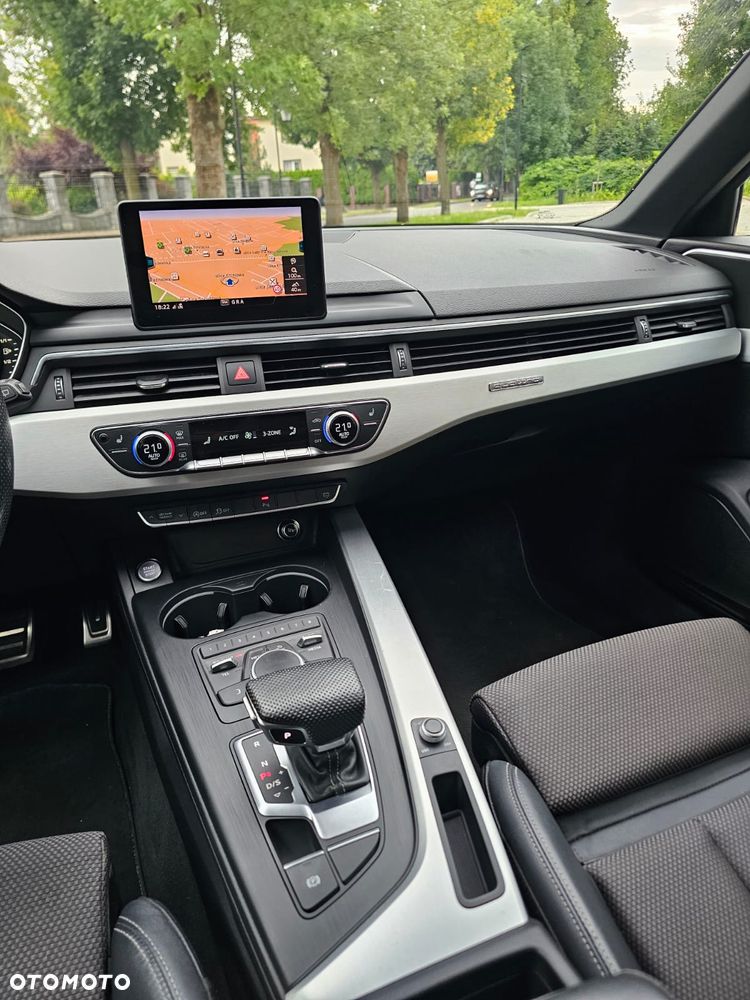 Audi A4 Avant 2.0 TDI S tronic quattro design - 19