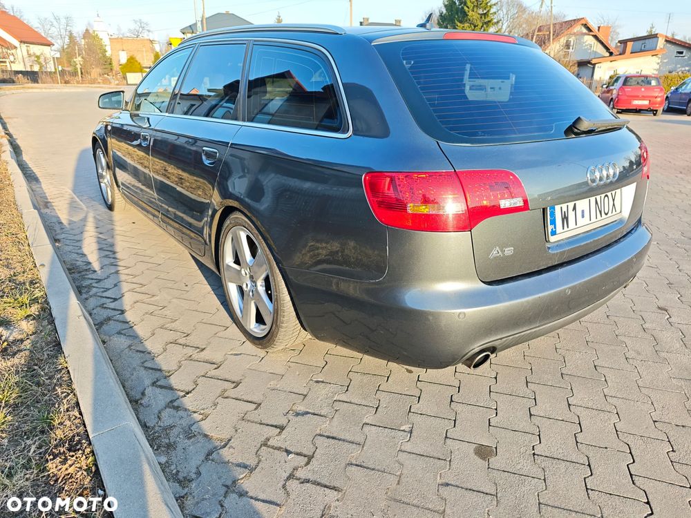 Audi A6 Avant 3.2 FSI Quattro Tiptronic - 24