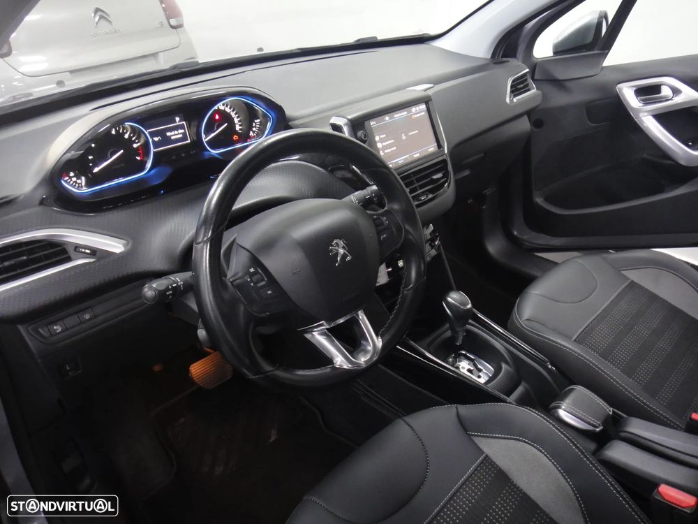 Peugeot 2008 PureTech 110 Stop&Start EAT6 Allure - 10