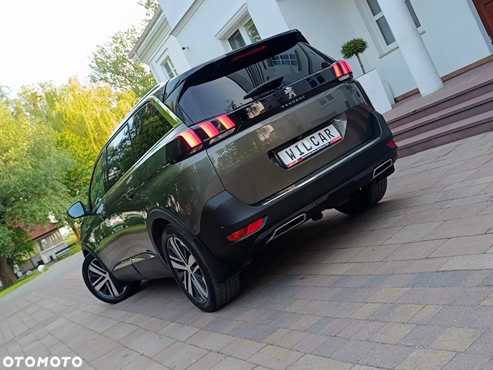 Peugeot 5008 2.0 BlueHDI GT S&S EAT6 - 7